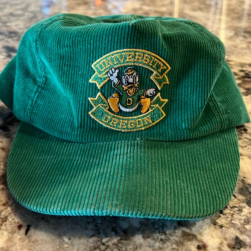 Vintage Oregon Ducks Corduroy Green SnapBack Hat